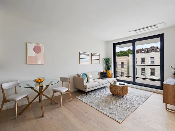 232 Eckford St #3F, Brooklyn, NY 11222