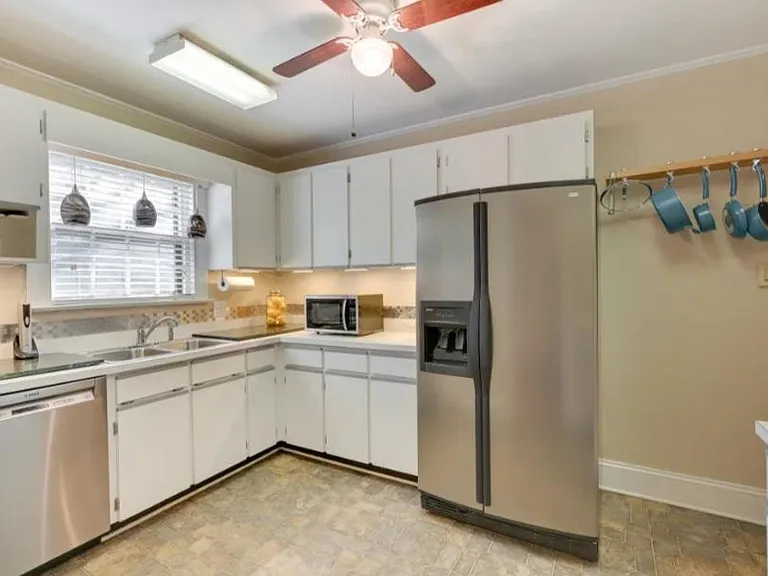 1408 Beech St — Photo 6