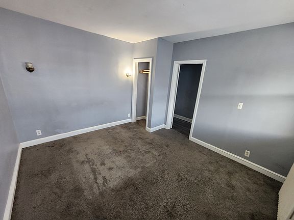 3rd image of 3542 Juneway