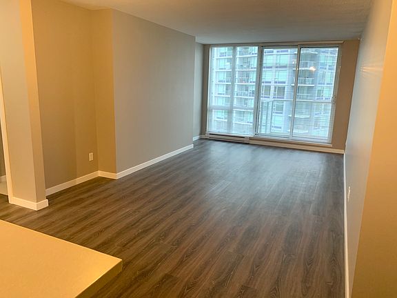 5th image of 13688 100th Ave #1702