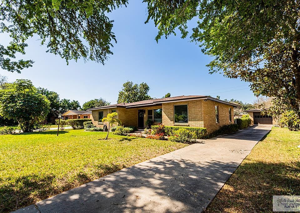 1st image of 515 Calle Retama #27