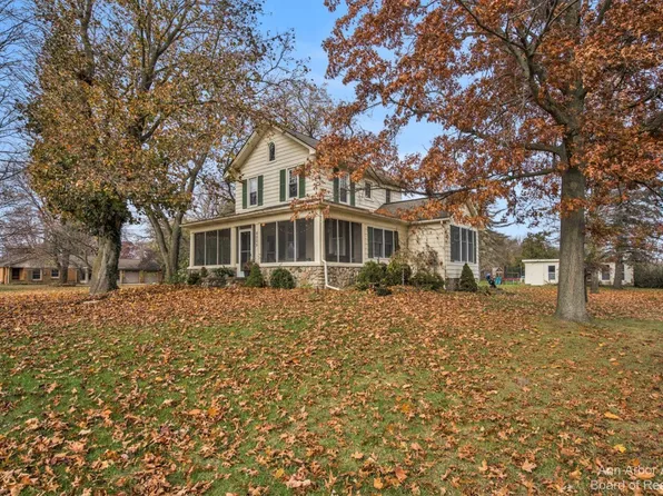 6005 Sibley Rd, Chelsea, MI 48118