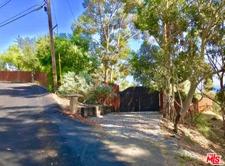 2882 Hume Rd, Malibu, CA 90265