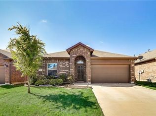 1820 Potrillo Ln, Fort Worth, TX 76131
