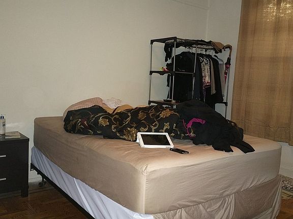 2nd image of 3179 35th St APT 4