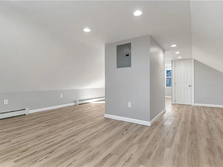 43 Jenkins St #3 — Photo 3