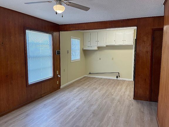 2nd image of 2802 8th St