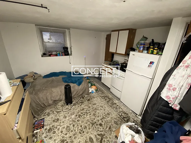 28 S Huntington Ave #B2 — Photo 2