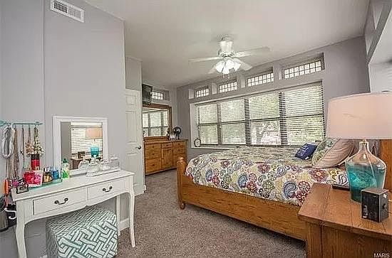5th image of 323 Clara Ave Unit 11