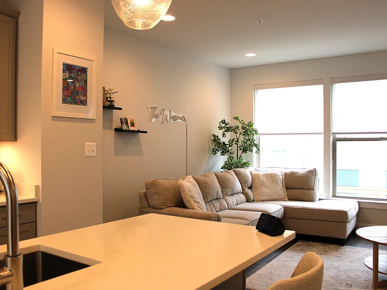 5040 Oakmoore Dr — Photo 16