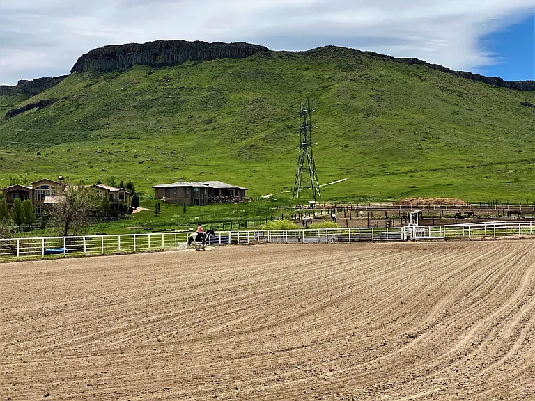 Equestrian center right next to the neighborhood.
