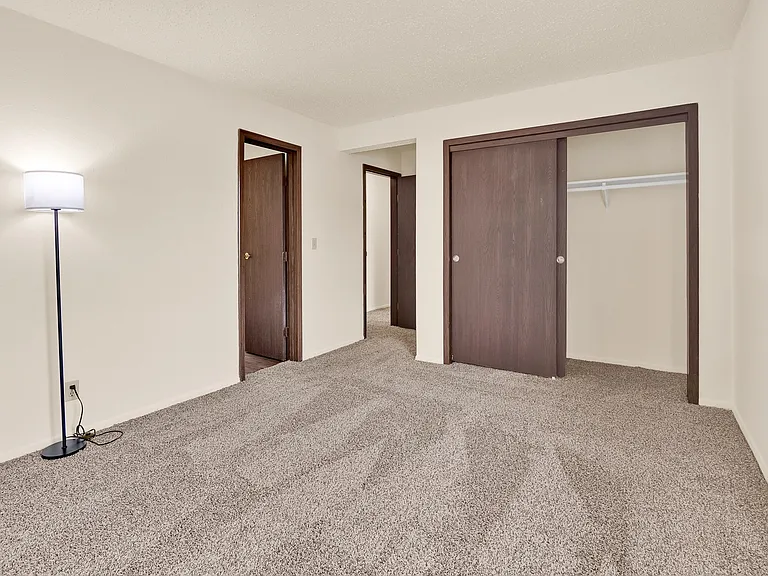 2 Bedroom