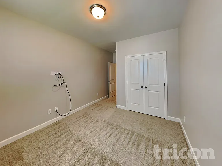 714 Amberton Dr — Photo 11