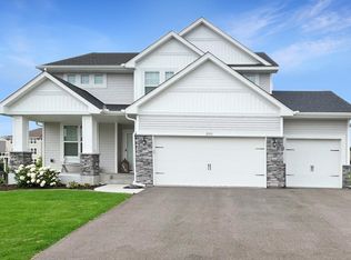 19351 Primrose Ln, Hamel, MN 55340