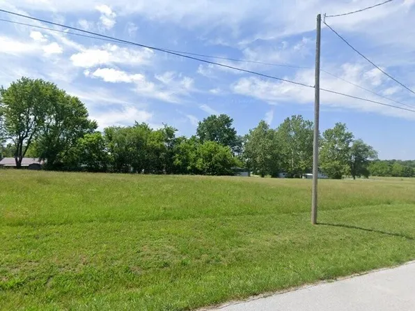 612 W Morrow, Buffalo, MO 65622