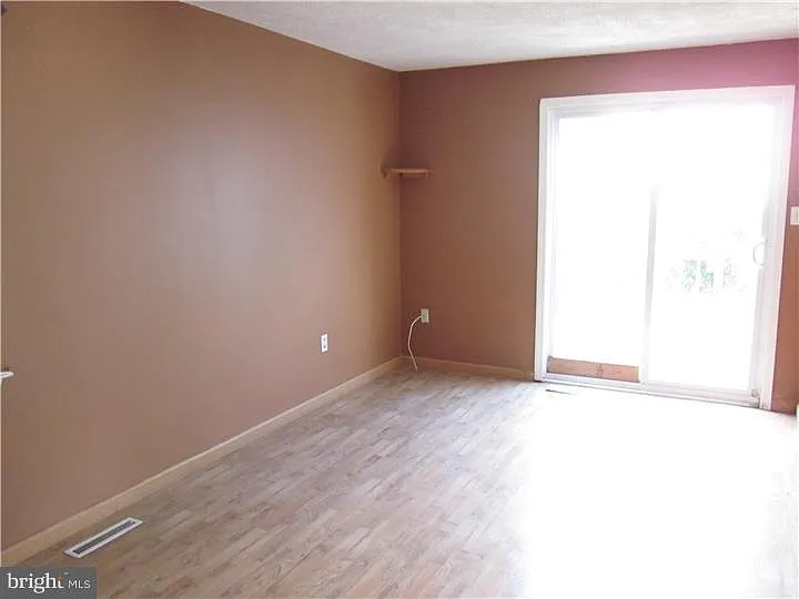 157 Channing Dr — Photo 10