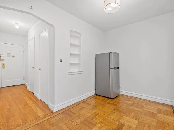 860 Grand Concourse image 2 of 12