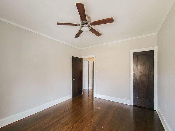 3rd image of 5073 1/2 N Wolcott Ave #2