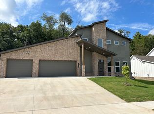 1113 Bunker Dr, Pea Ridge, AR 72751
