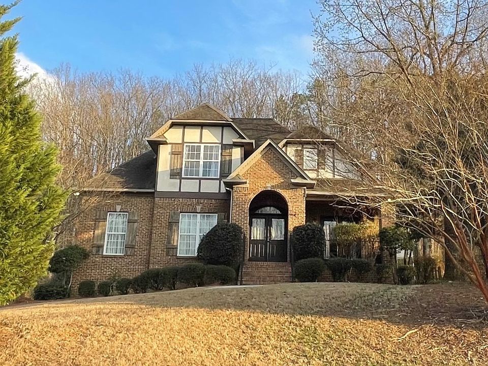 1st image of 205 Oaklyn Hills Dr