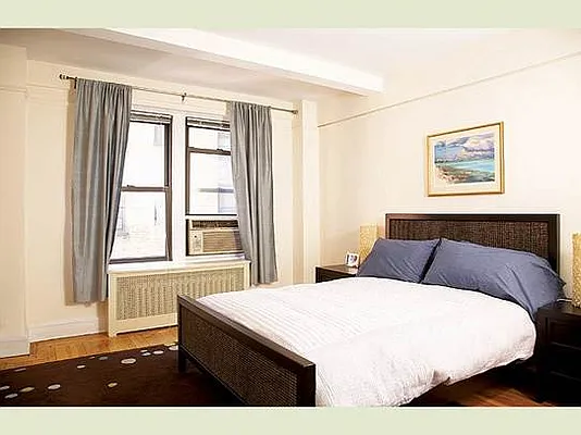 Sold by Stribling | media 20