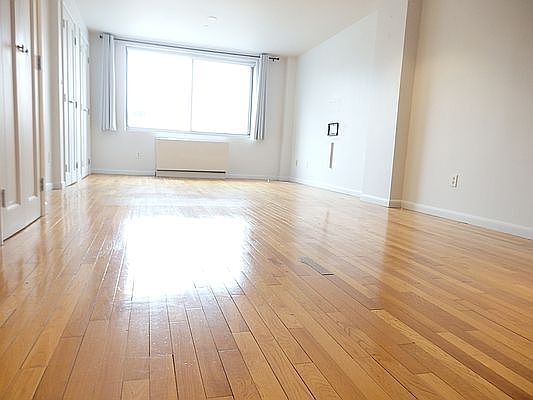 1st image of 698 10th Ave APT 5A