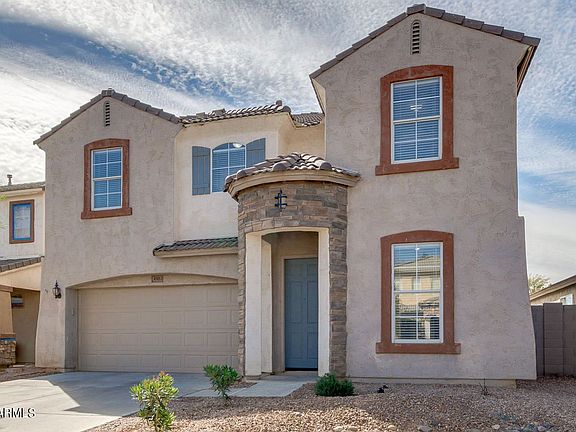 3rd image of 45039 W Sage Brush Dr