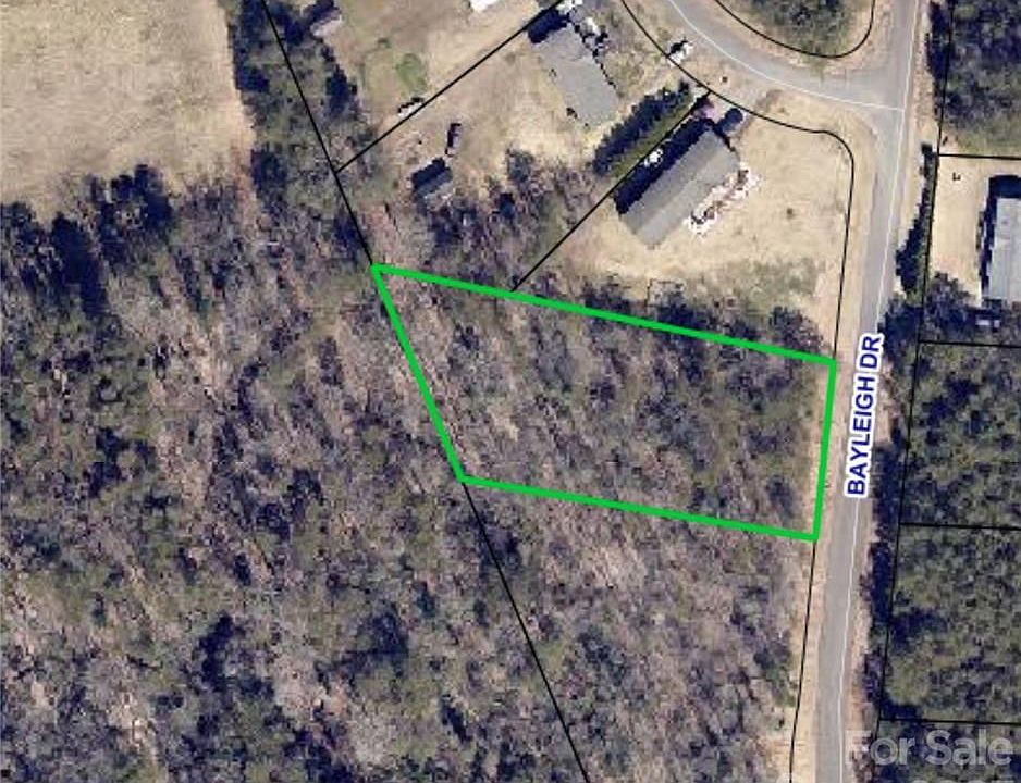 1st image of 2377 Bayleigh Dr #14
