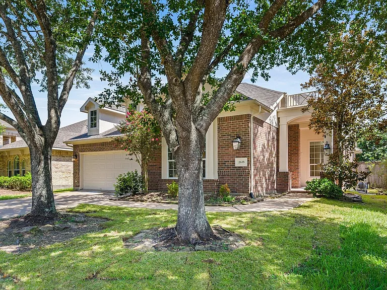 2635 Katie Harbor Dr — Photo 3