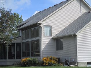 6190 Atlas Rd, Grand Blanc, MI 48439