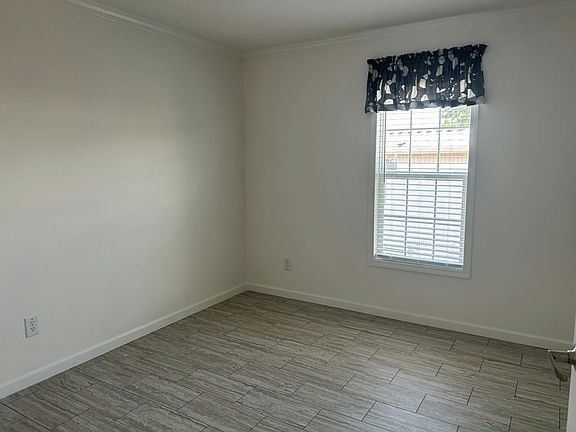 4th image of 13318 Sea Breeze Ln #W3071v