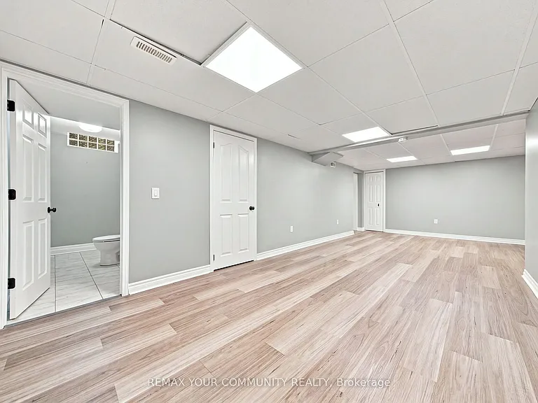 1544 Greenbriar Dr — Photo 33