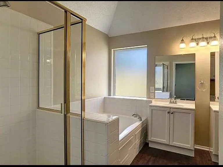 233 Dartmouth Dr — Photo 17