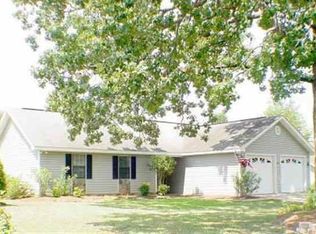 97 Tiffany Ln, Warner Robins, GA 31093