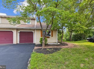 2621 Terraced Hill Ct, Pottstown, PA 19464