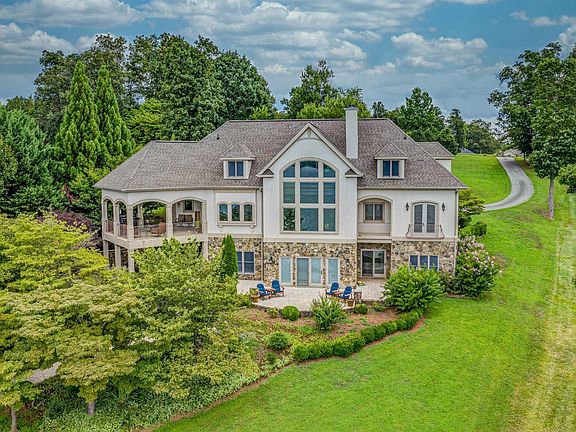 2nd image of 47 Marvin Gardens Dr