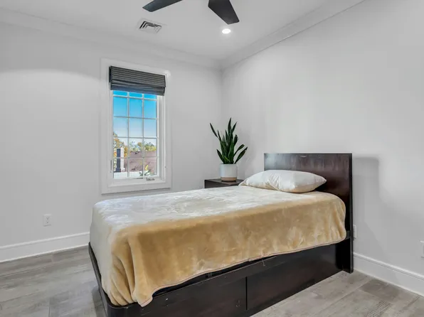 14-63 Burton Street image 25 of 35