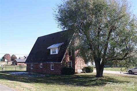 3rd image of 1109 Tims Dr