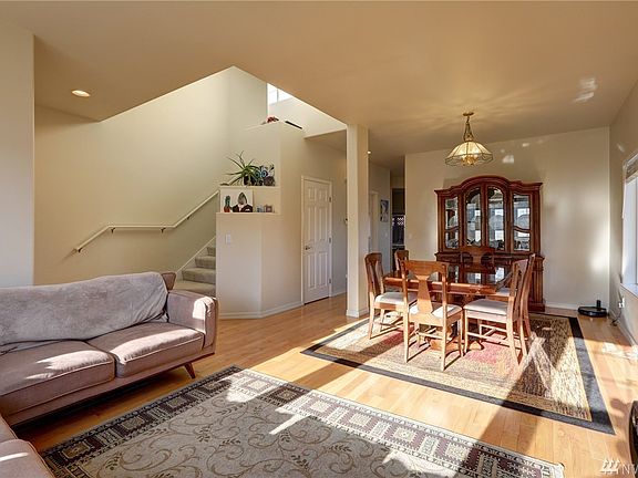 5th image of 8219 133rd St E