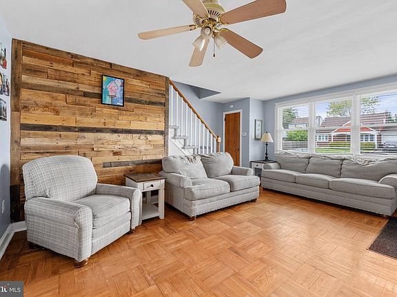 4th image of 507 Perry St