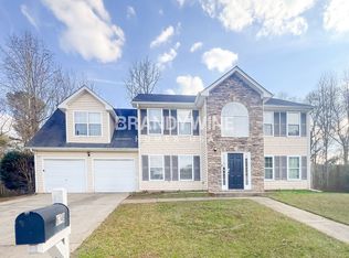 6749 Pole Creek Dr, Lithonia, GA
