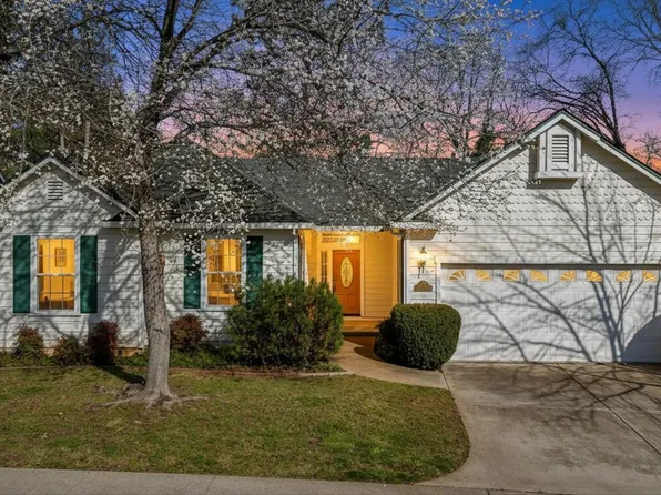 143 Scotia Pines Cir, Grass Valley, CA 95945