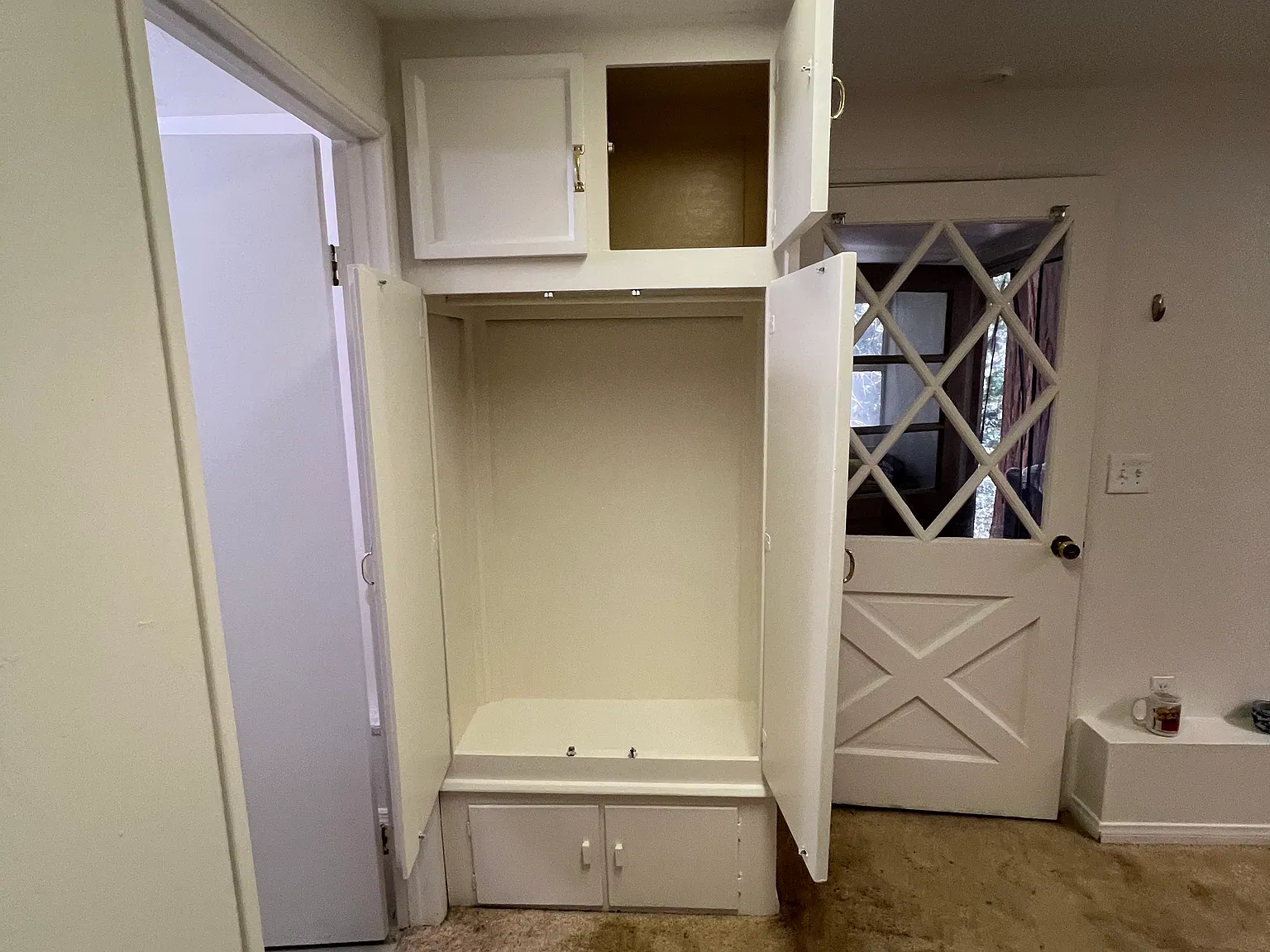 Studio, 300 sqft, $900 — Photo 4