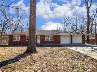 506 Maplewood Dr, Columbia, MO 65203