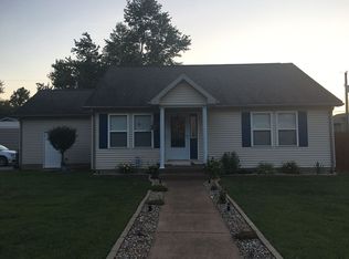 4811 Elizabeth Ln, Newburgh, IN 47630