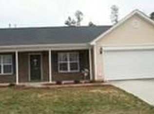 1160 Maple Ridge Dr, Burlington, NC 27217