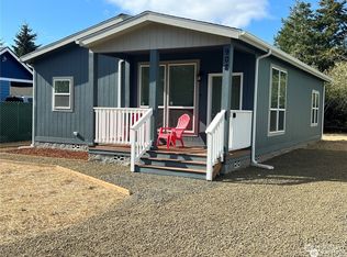 908 Beachcomber Ct SW, Ocean Shores, WA 98569