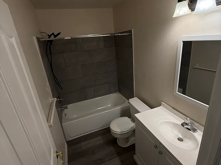 22 Farnwood Rd — Photo 14