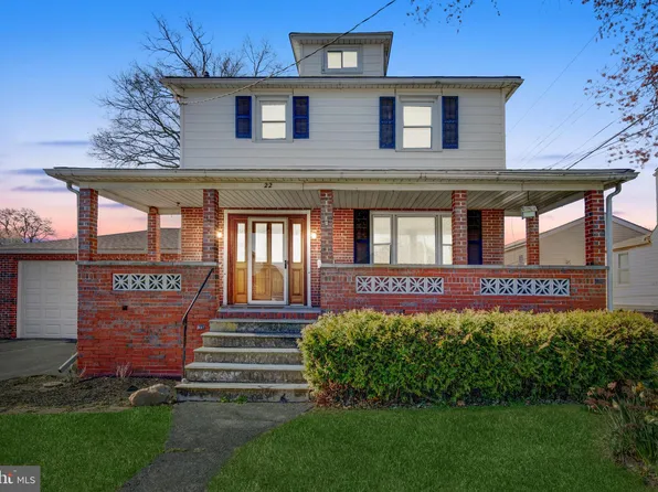 22 Walkern Rd, Essex, MD 21221