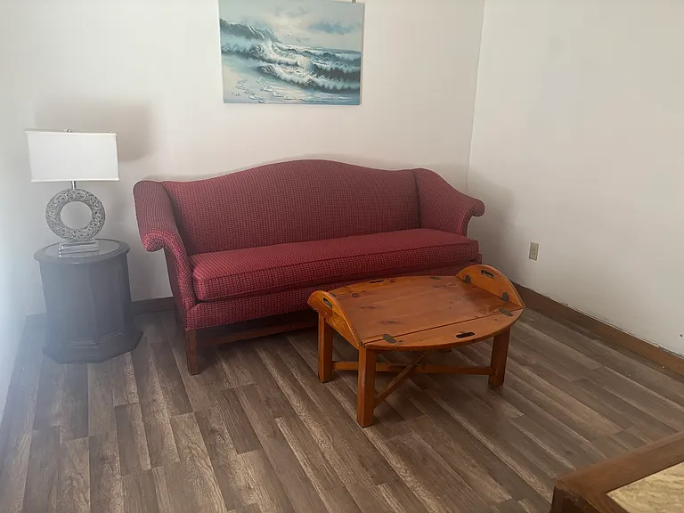 541 Sunset Ave — Photo 1